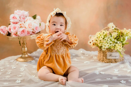 温州五个月的宝宝可以坐吗 温州五个月的宝宝可以坐吗